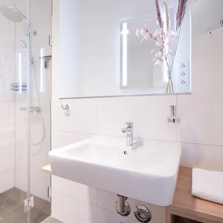 Godewindpark Deluxe-apartment 1-08 * Lübeck